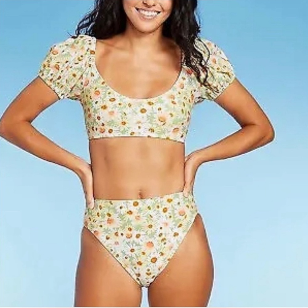 Wild fable Daisy Floral Bikini Bottom High Waist & Leg Cheeky XXS